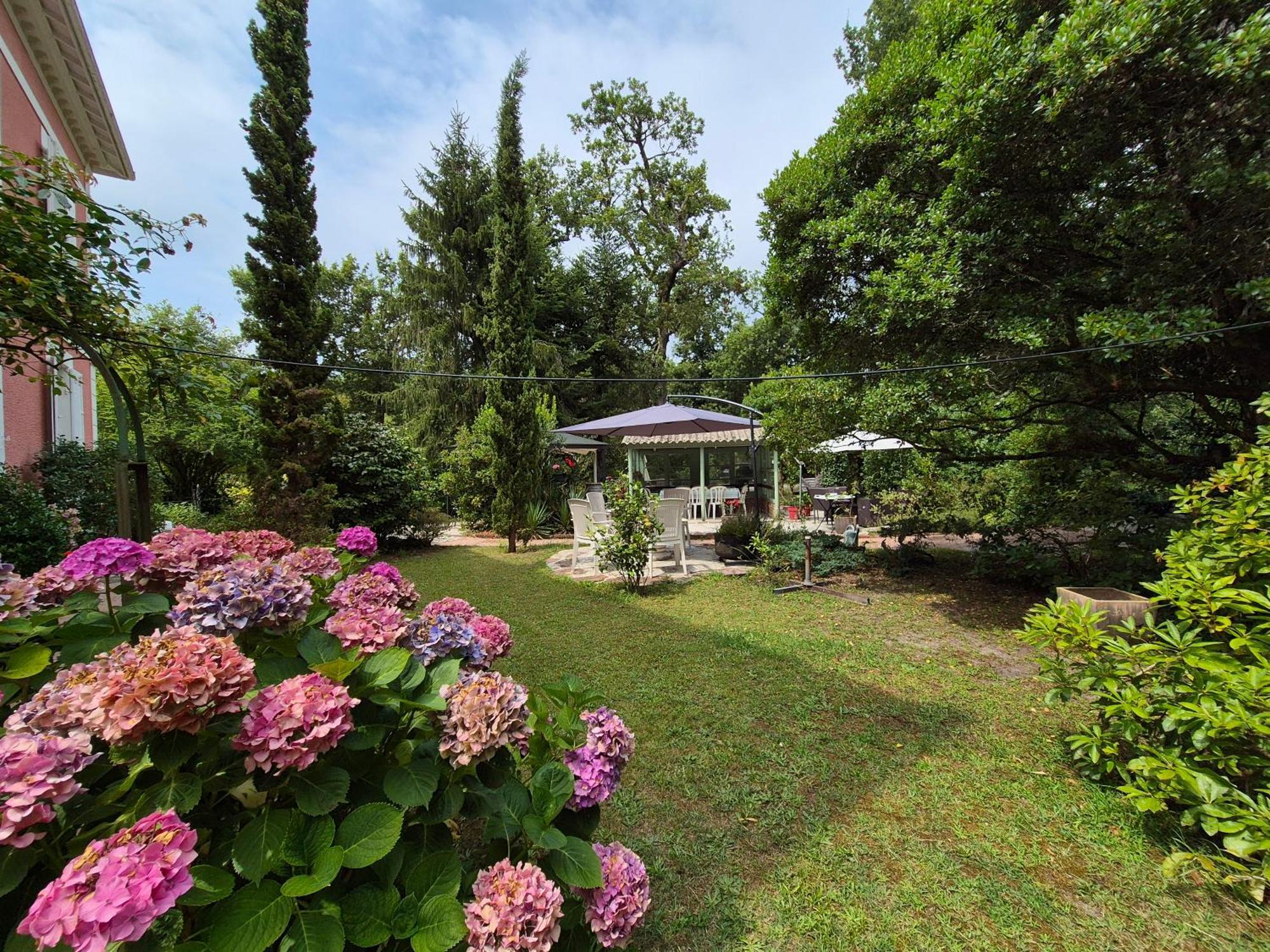Manoir De Tireveste Lesperon  Екстериор снимка